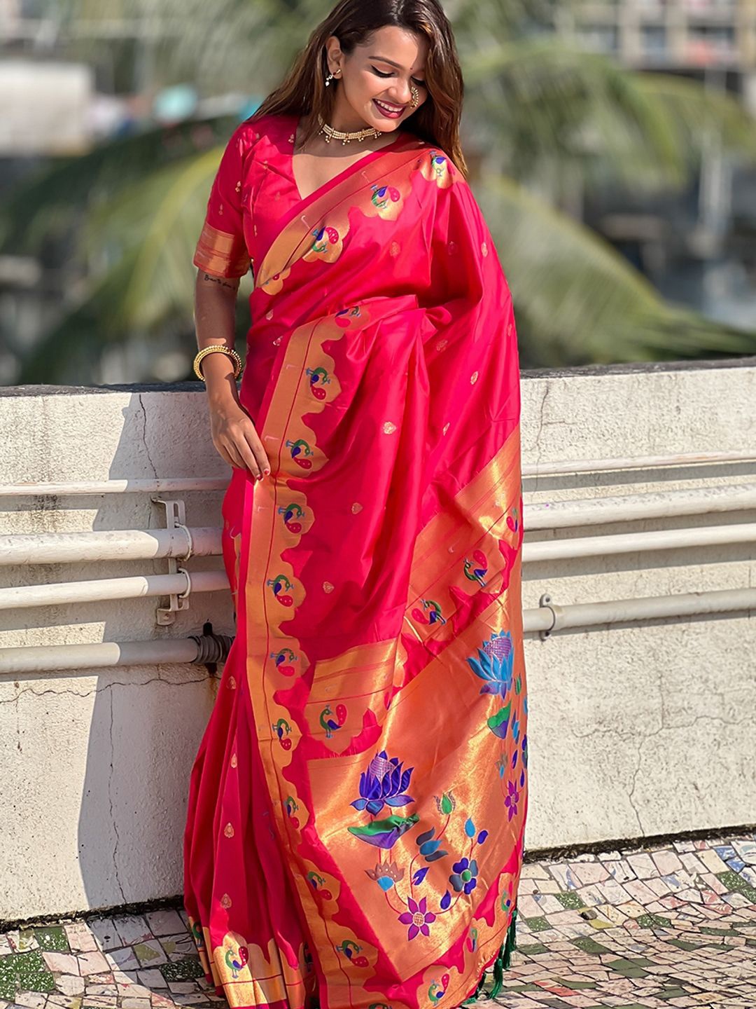 

Suha Art Silk Paithani Saree, Pink