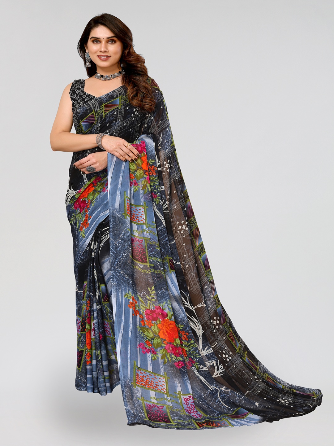 

ANAND SAREES Floral Printed Saree, Black