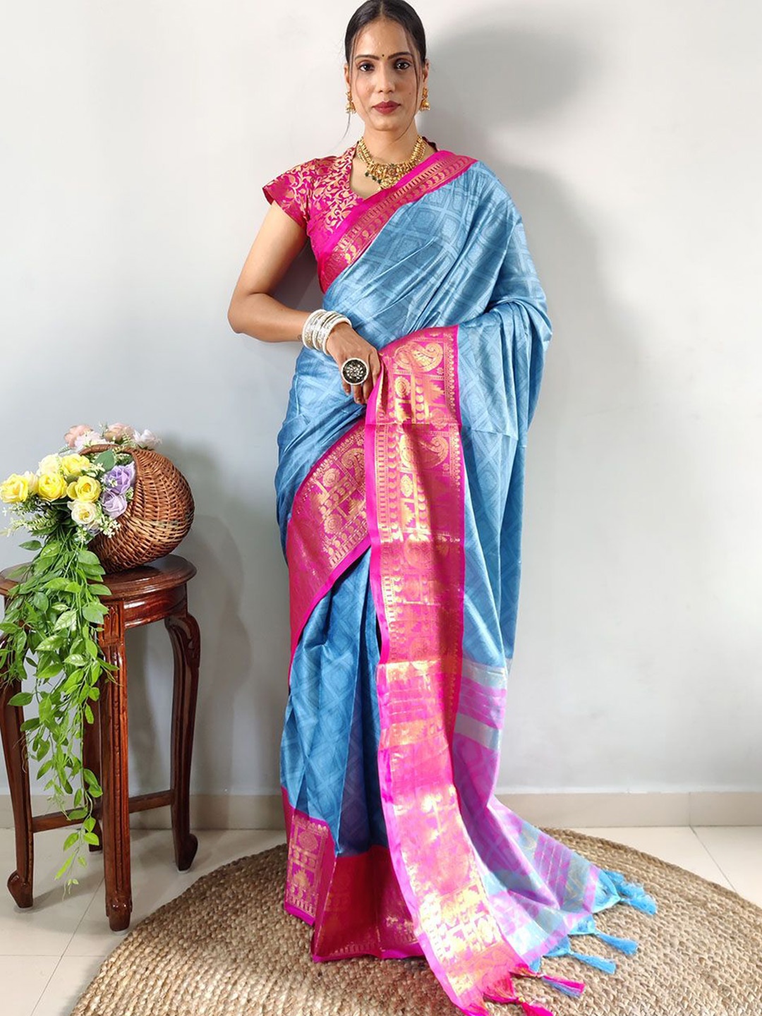 

A TO Z CART Woven Design Zari Silk Cotton Banarasi Saree, Turquoise blue