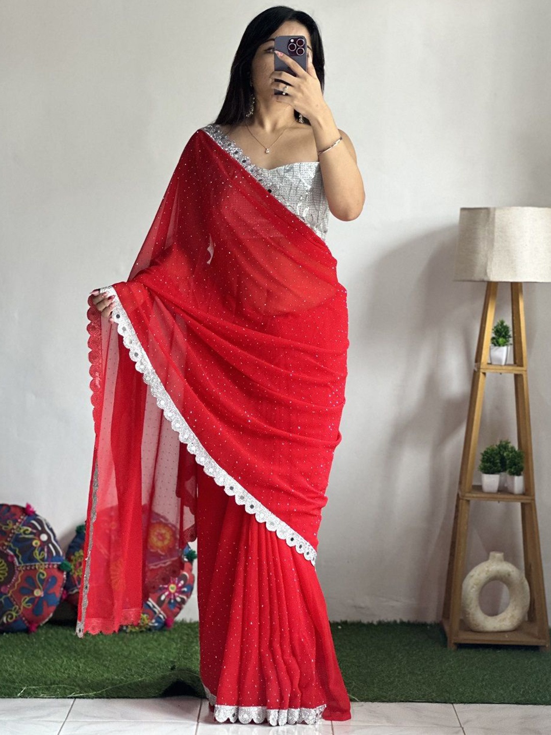 

choiceit Embellished Beads and Stones Pure Silk Saree, Red