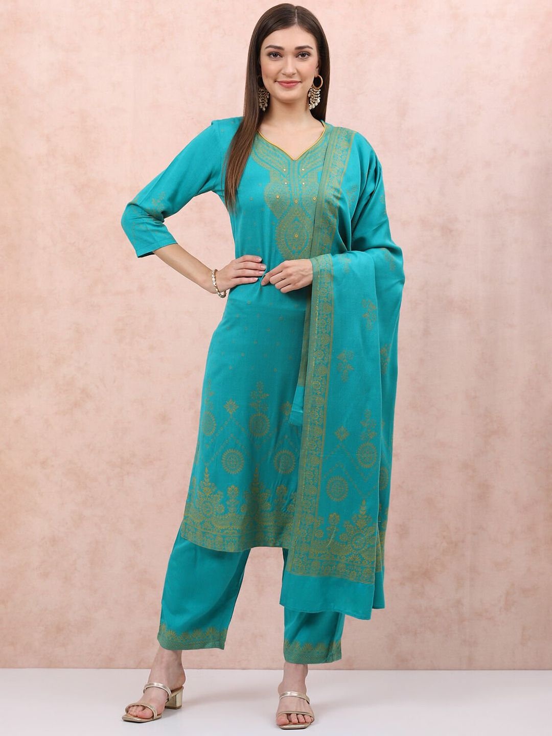 

Rangriti Floral Printed Straight Kurta With Palazzos & Dupatta, Turquoise blue