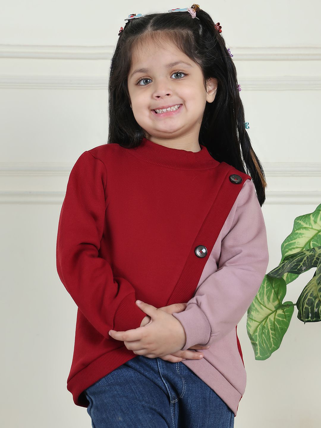 

MINI & MING Girls Colourblocked Sweatshirt, Maroon