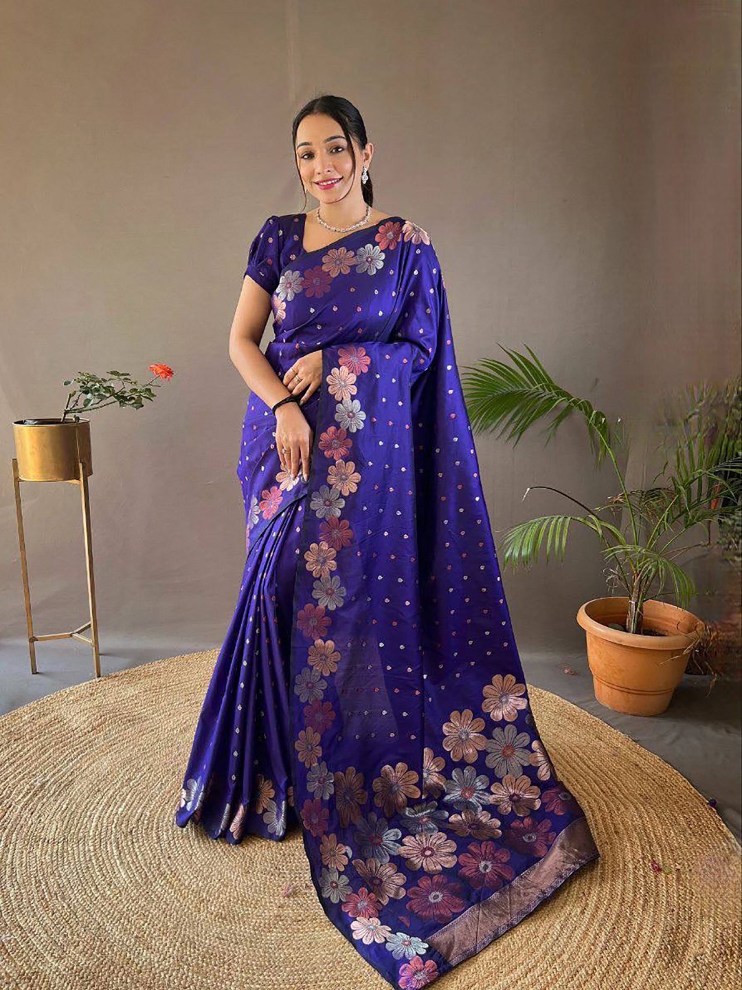 

Aldwych Woven Design Zari Banarasi Saree, Blue