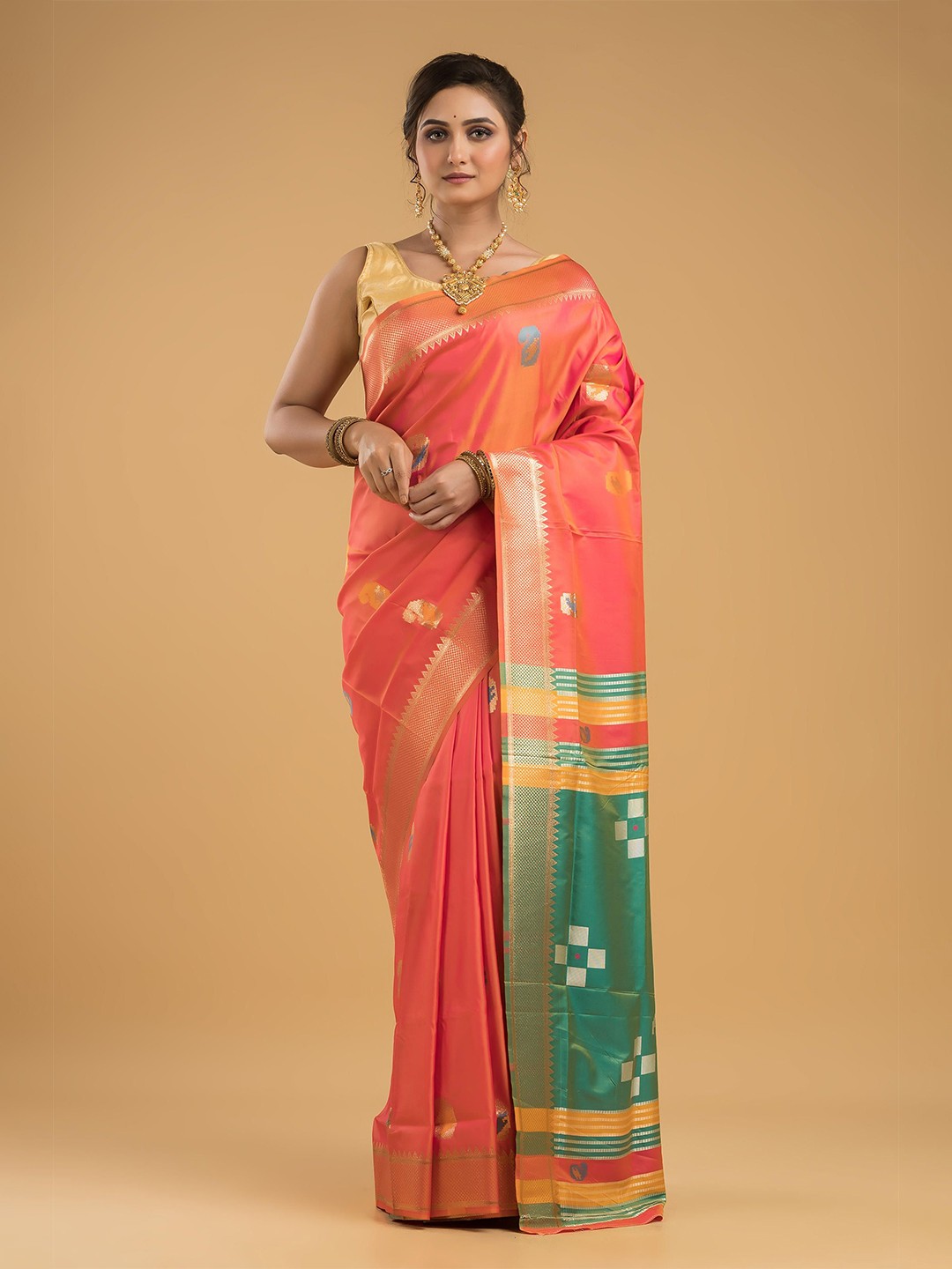 

Dheu Woven Design Zari Silk Blend Chanderi Saree, Red
