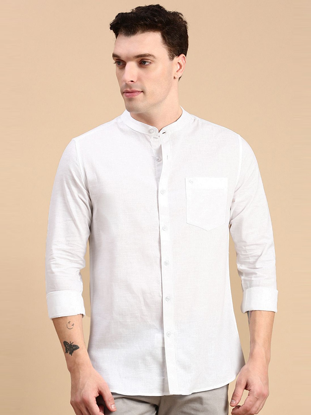 

Classic Polo Men India Slim Fit Band Collar Solid Cotton Casual Shirt, White