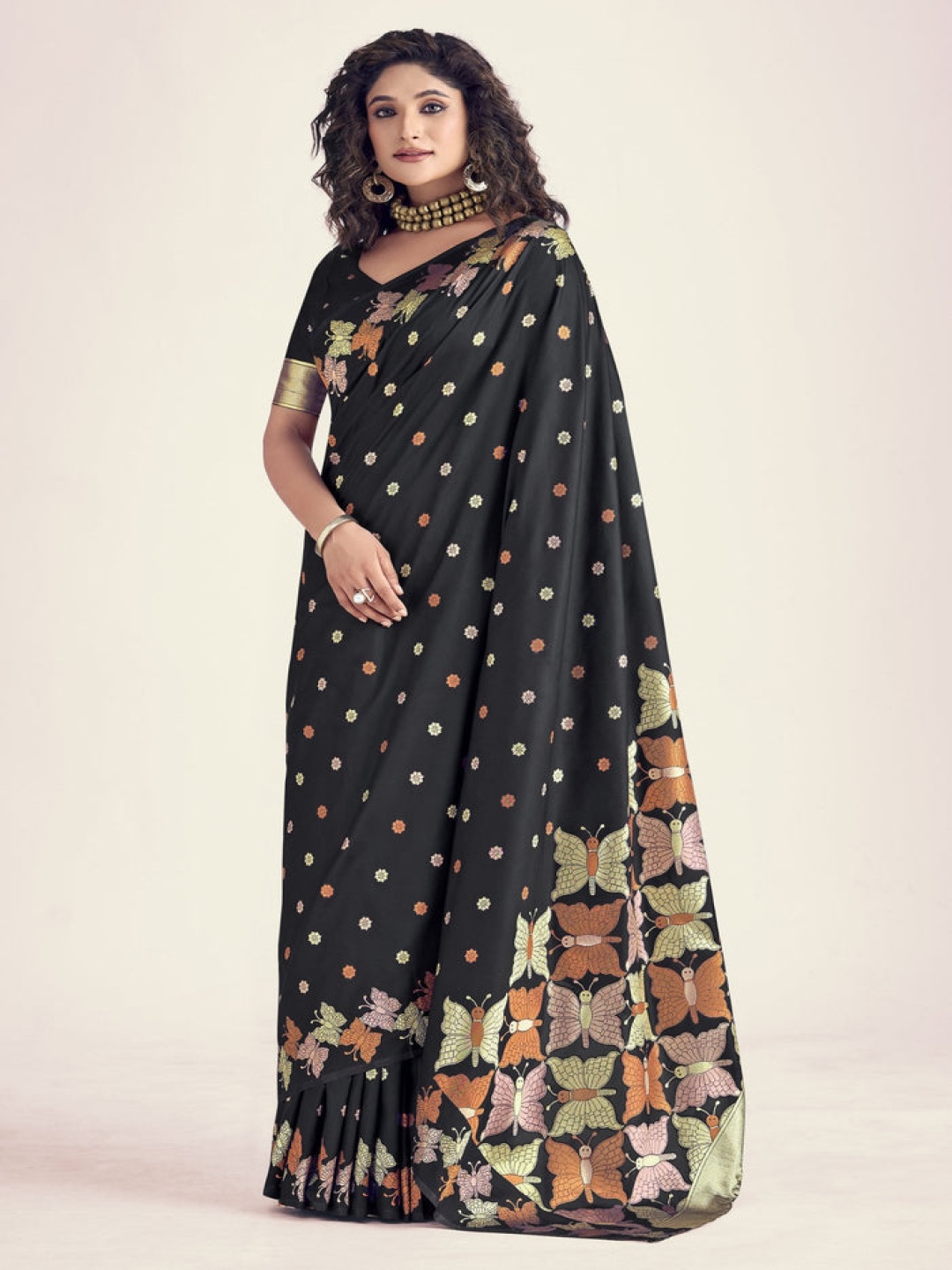 

MySilkLove Woven Design Zari Silk Blend Banarasi Saree, Black