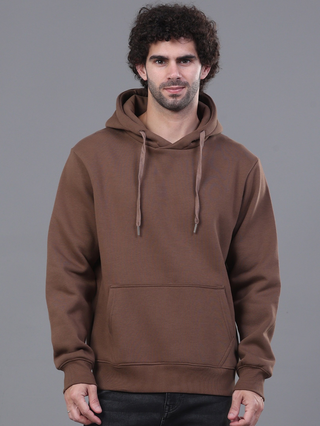 

Canjuice Men Hooded Sweatshirt, Brown