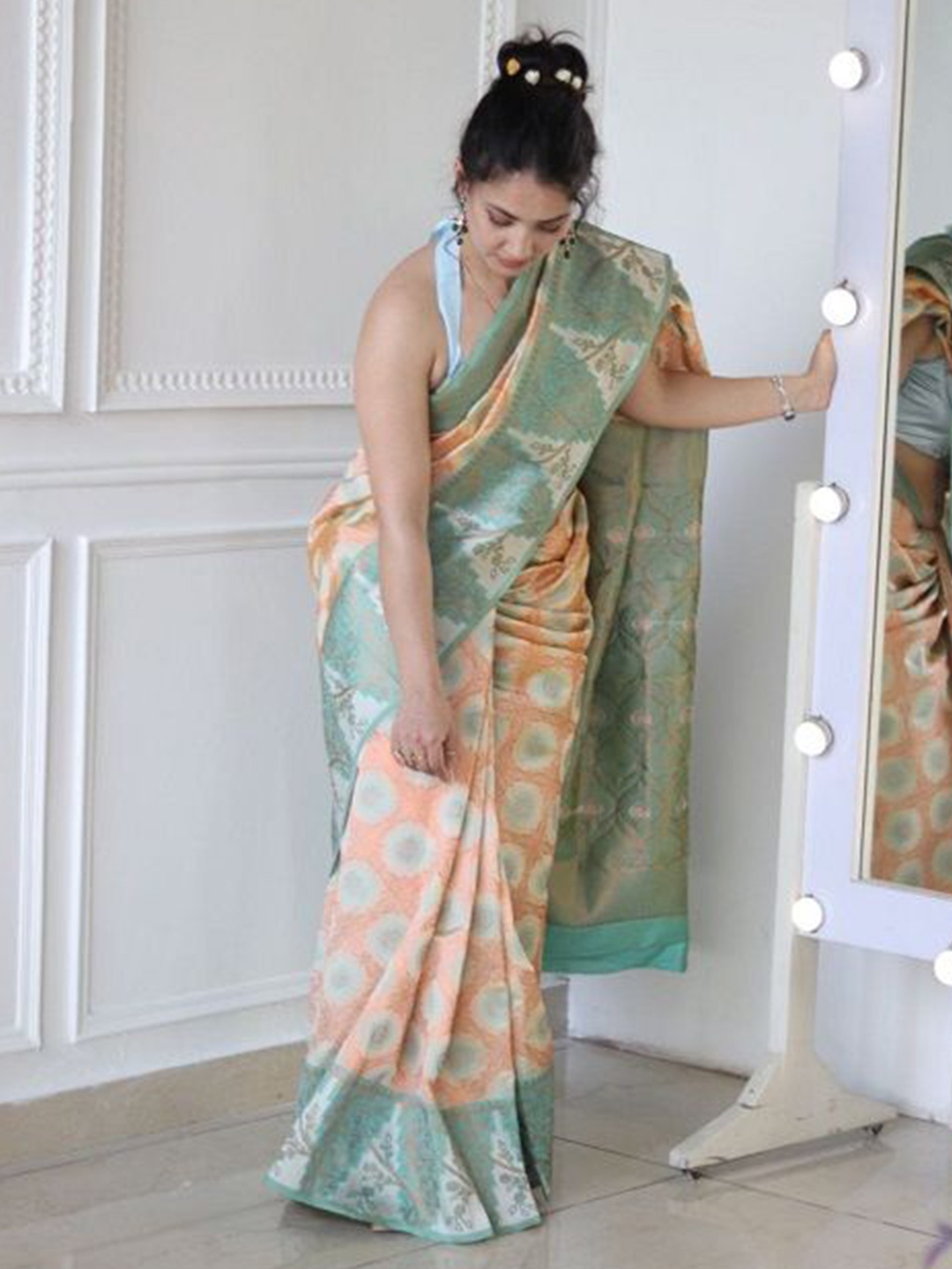 

choiceit Woven Design Zari Pure Silk Saree, Blue