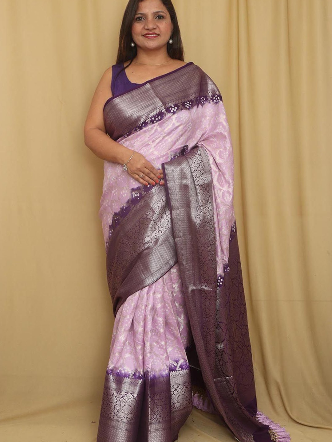 

Luxurionworld Woven Design Zari Pure Silk Bandhani Saree, Pink