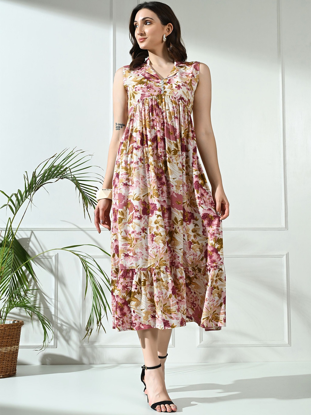 

PrayoshaLife Sleeveless Dress, Red