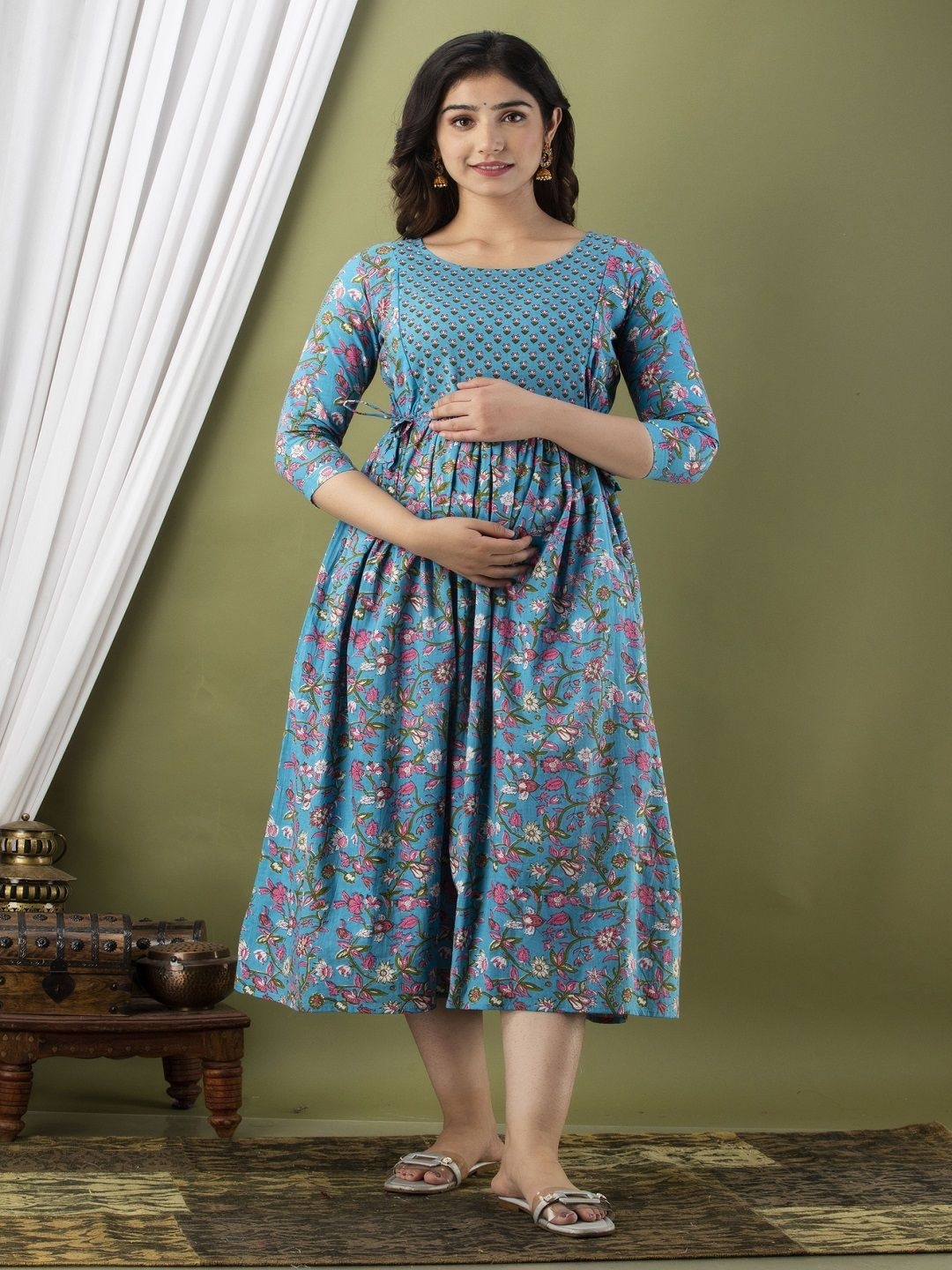 

Nevisha Style Women Floral Printed Thread Work Floral Maternity Anarkali Kurta, Blue