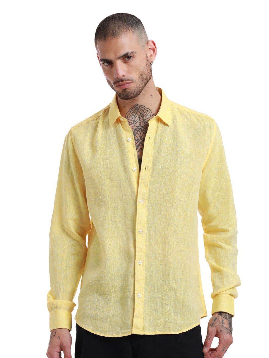 

Banana Club Men Relaxed Slim Fit Opaque Semiformal Shirt, Yellow
