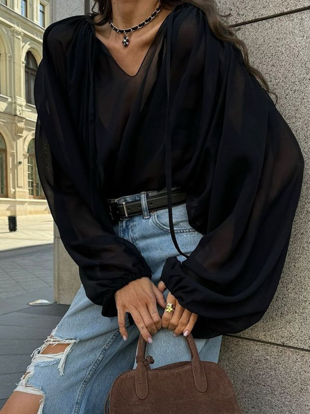 

LULU & SKY Extended Sleeves Top, Black