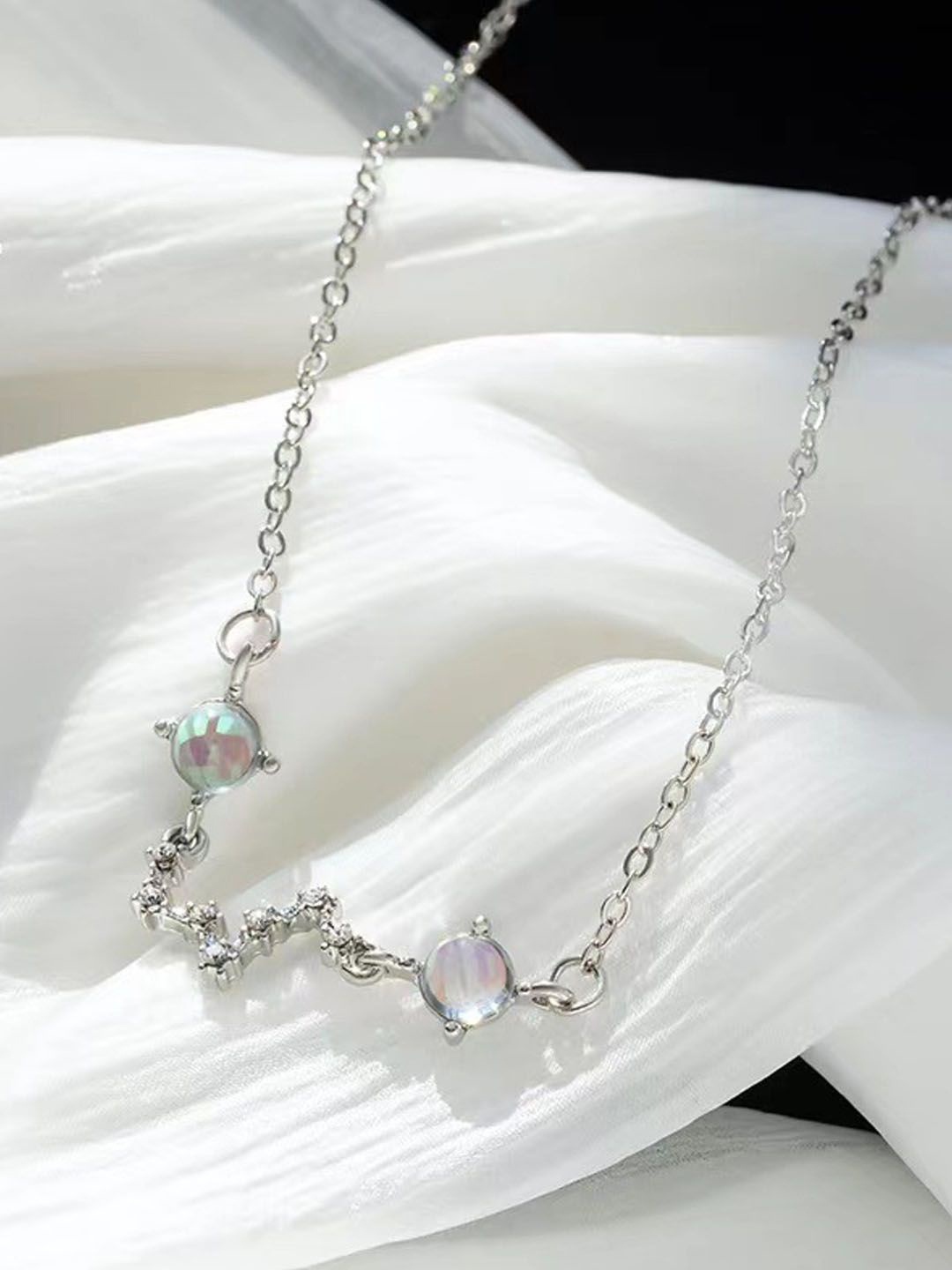 

StyleCast Silver-Toned & White Stone Studded Elegant Minimal Chain