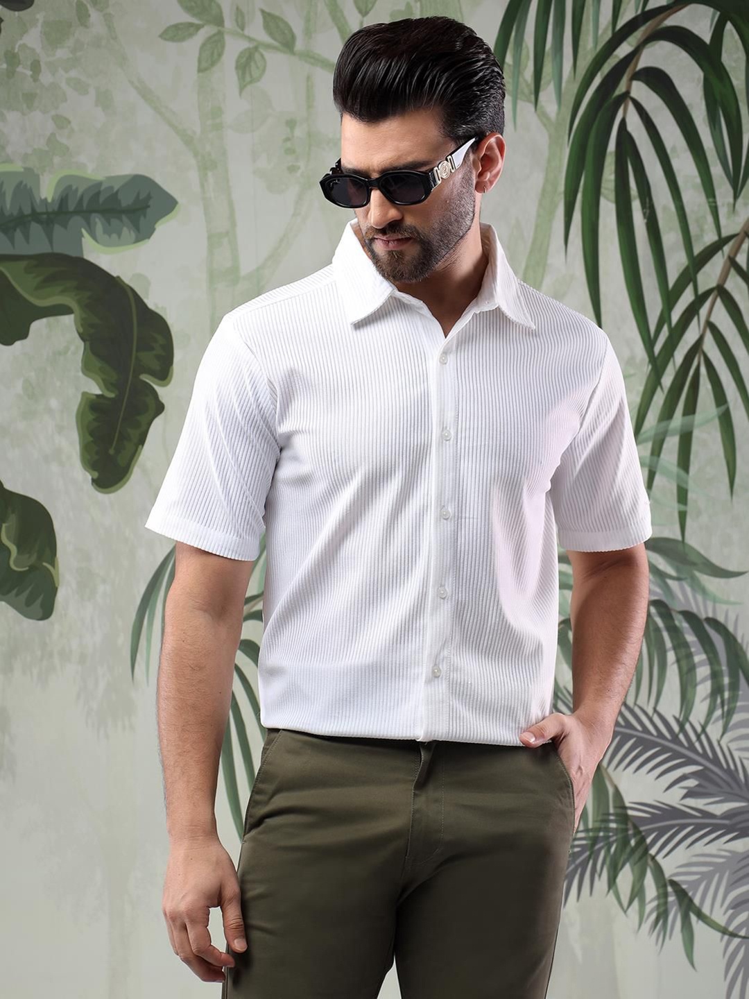 

Kotty Men Spread Collar Textured Casual Shirt, White