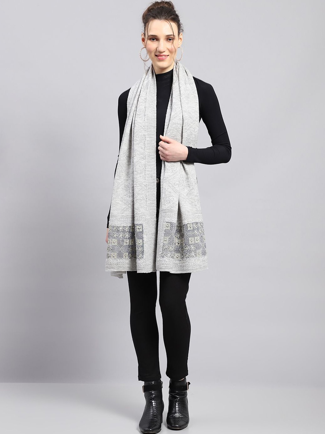 

Monte Carlo Women Woven Design Stole, Grey
