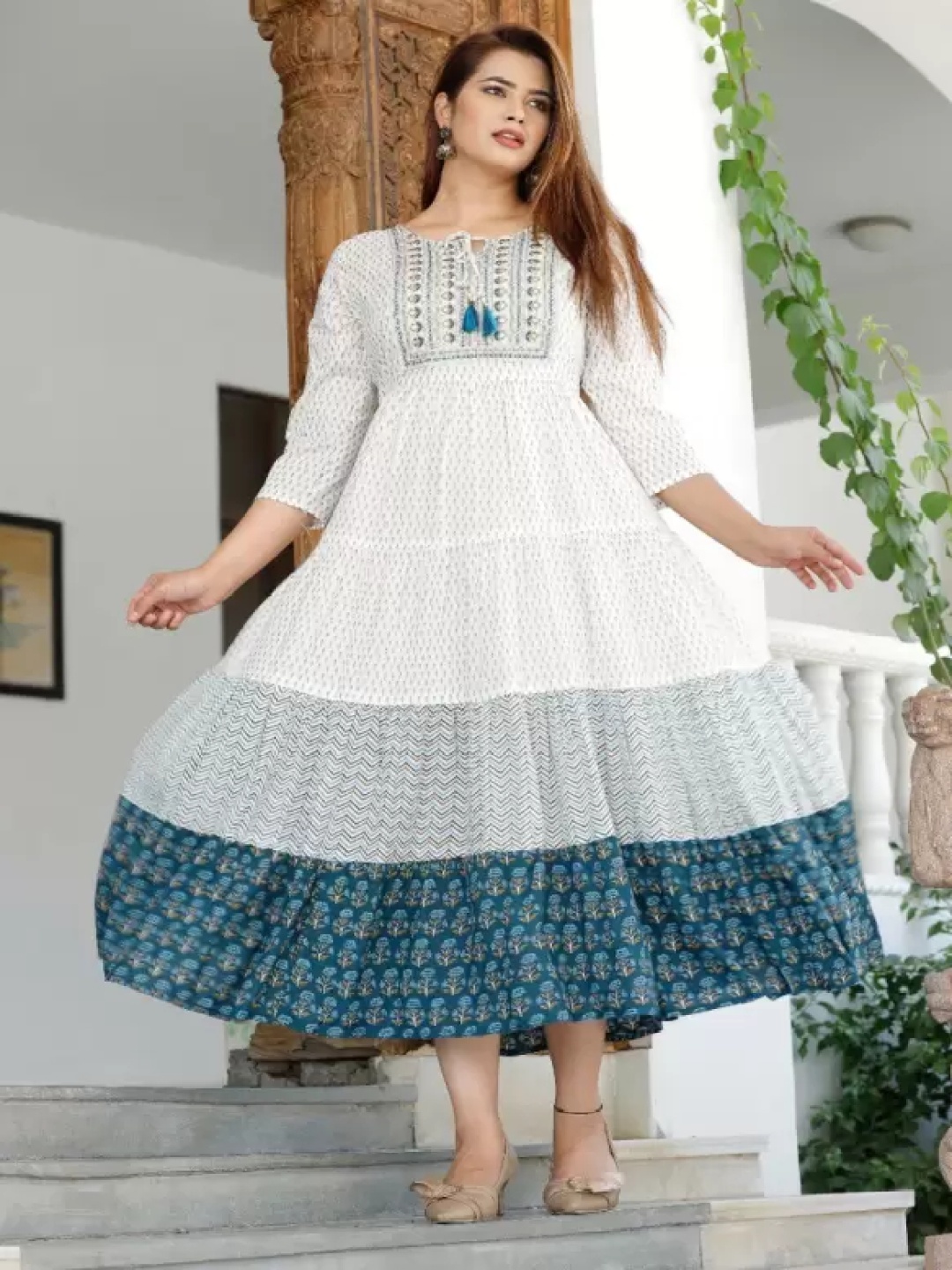 

KALINI Women Geometric Flared Sleeves Kurta, White