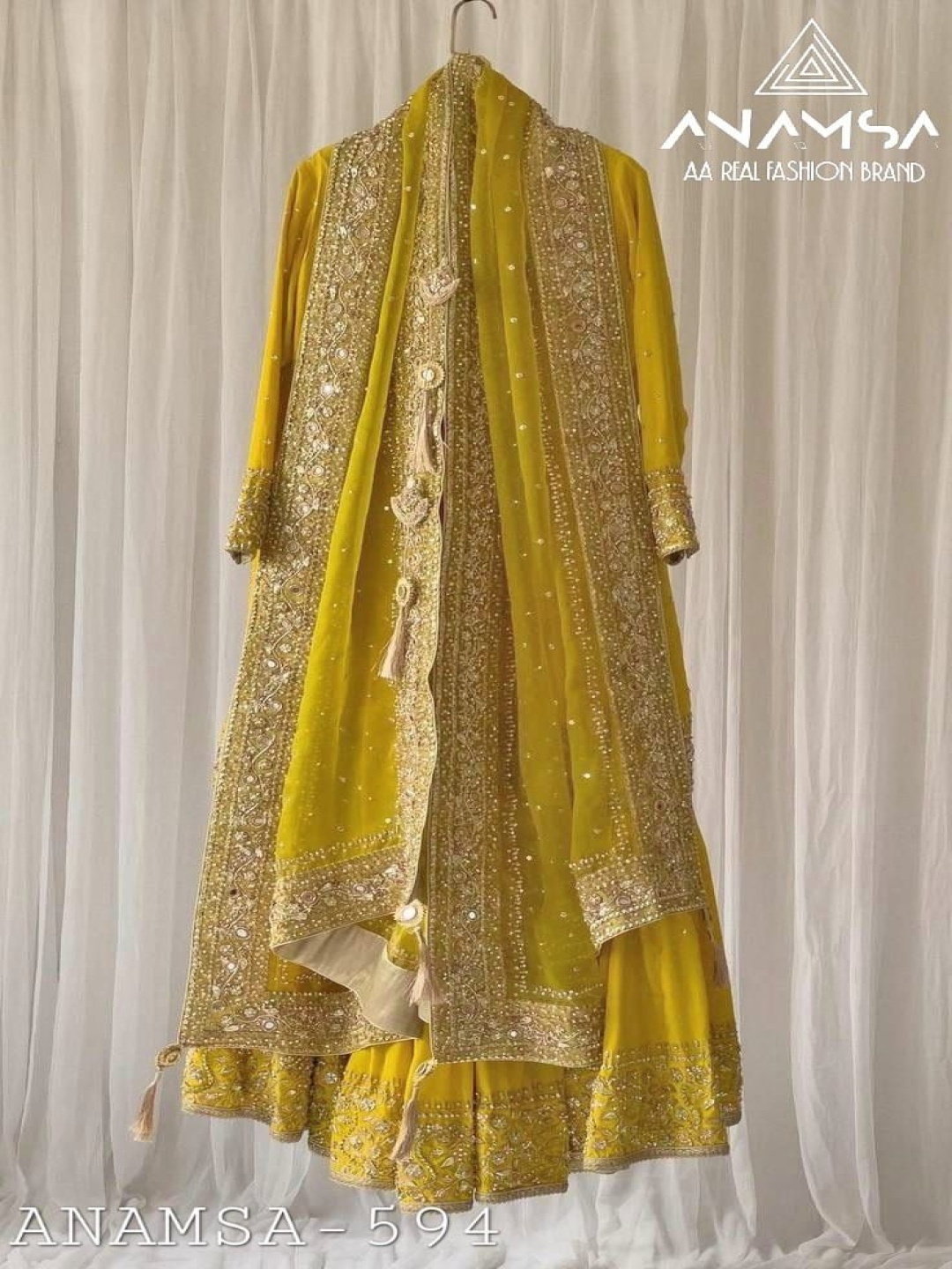 

ANAMSA Women Embroidered Regular Zardozi Kurta with Sharara & With Dupatta, Yellow