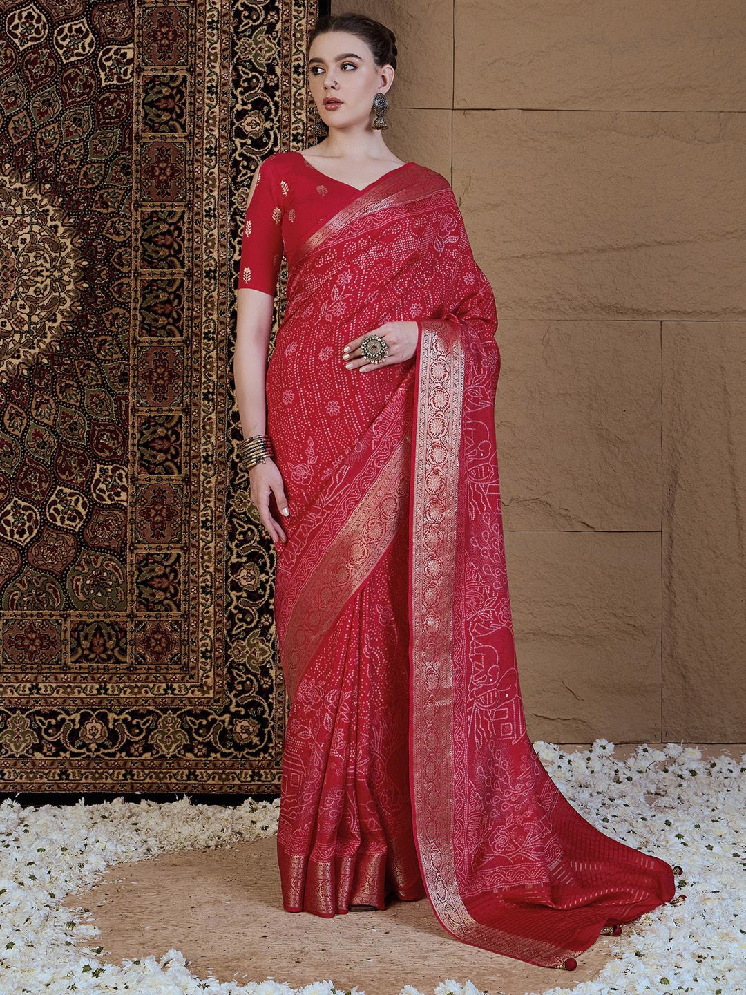 

Anouk Ethnic Motifs Zari Silk Blend Sungudi Saree, Red