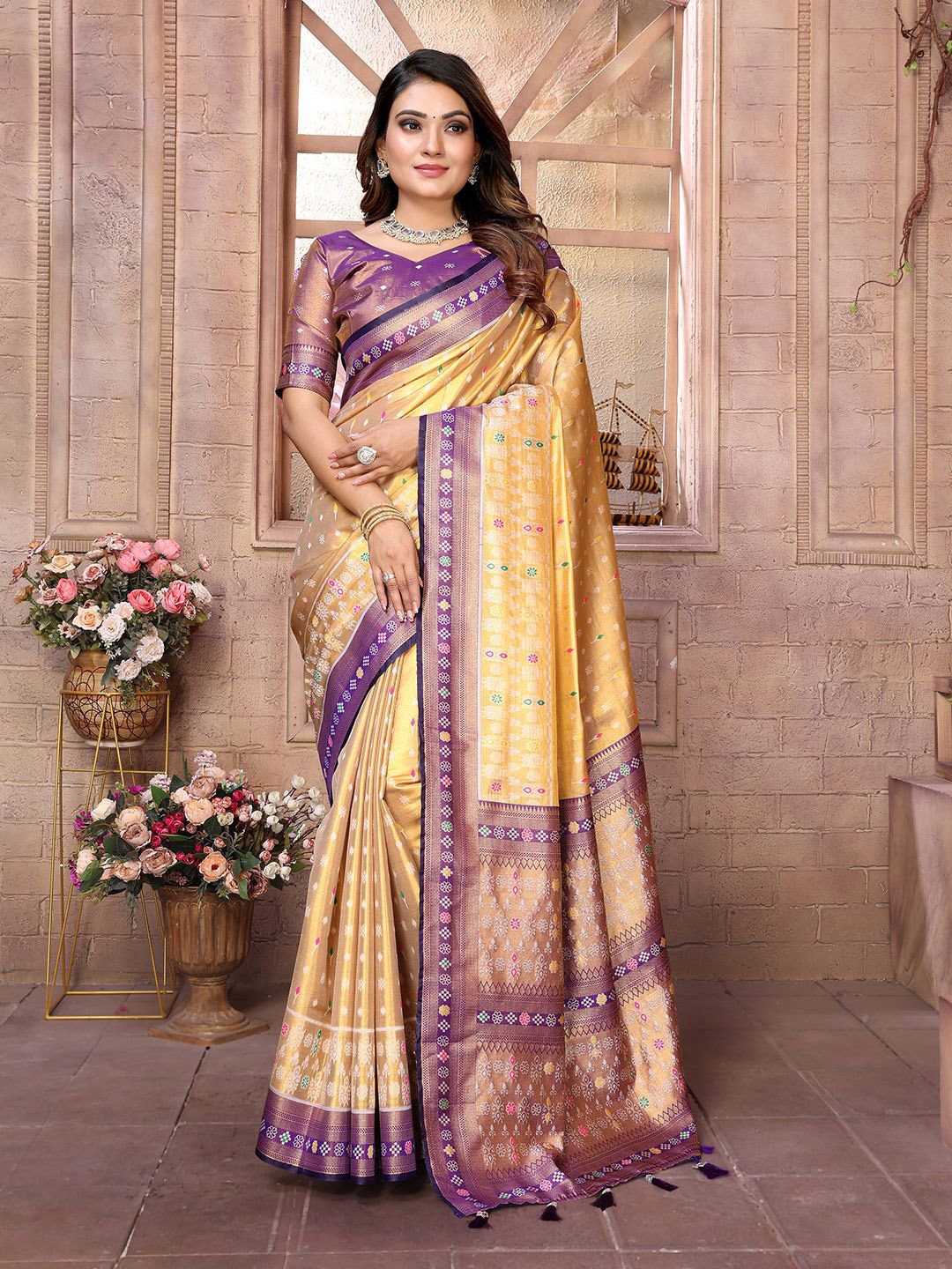 

Panzora Woven Design Silk Blend Designer Banarasi Saree, Beige