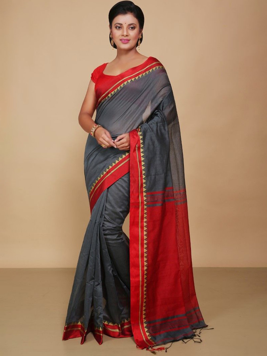 

BENGAL HANDLOOM Art Silk Taant Saree, Grey