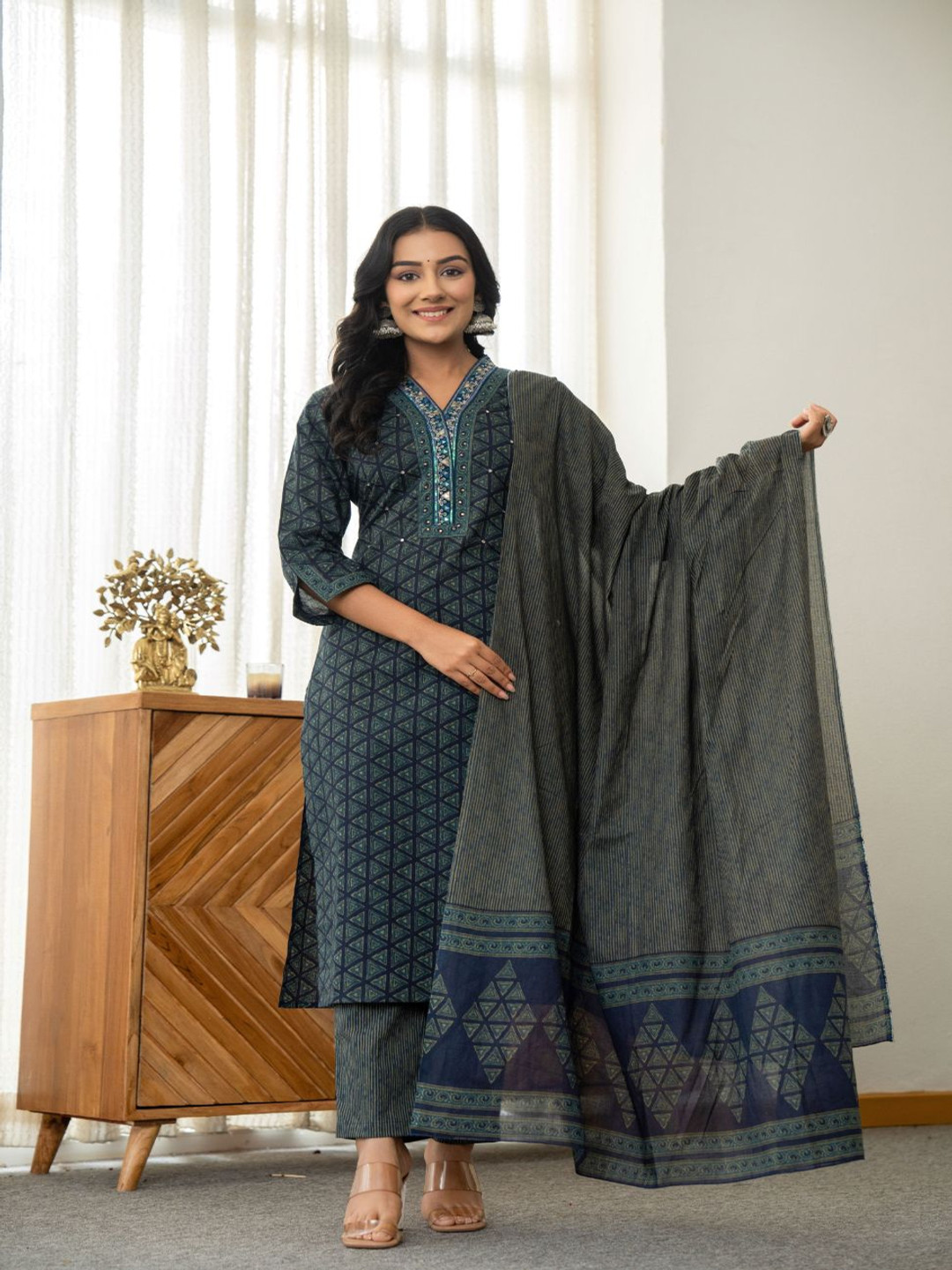 

AARDRAA Geometric Printed Sequinned Pure Cotton Straight Kurta With Trousers & Dupatta, Navy blue