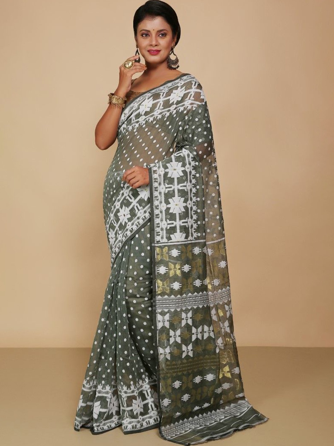 

BENGAL HANDLOOM Ethnic Motifs Art Silk Jamdani Saree, Green