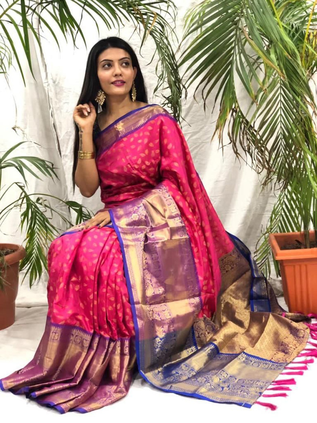 

ZIBLON Woven Design Zari Pure Silk Kanjeevaram Saree, Pink