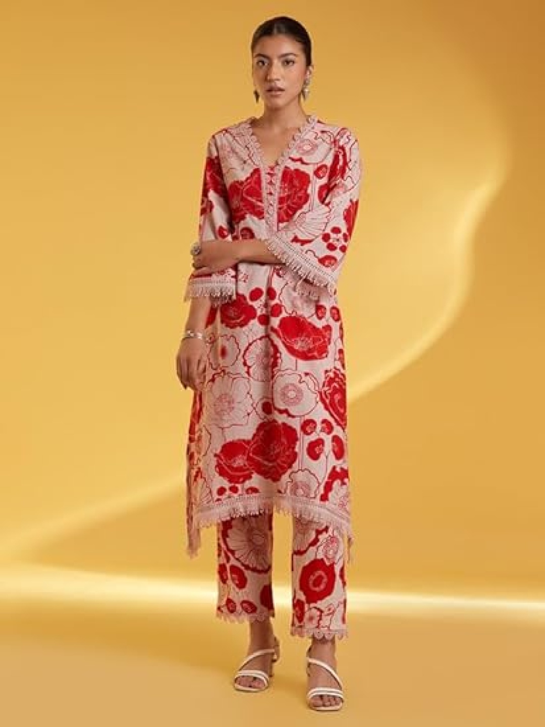 

KALINI Floral Printed V-Neck Regular Kurta with Trousers, Red