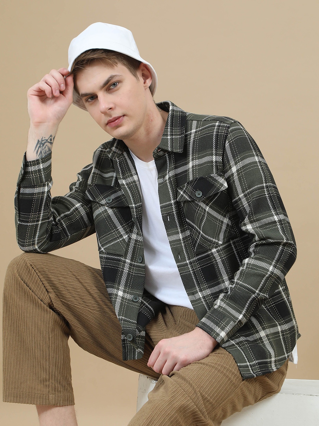 

StitchX Men Tartan Checked Double Flap Pocket Shacket, Olive
