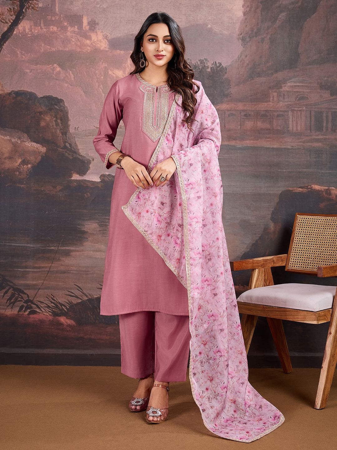 

House of Pataudi Floral Embroidered Sequinned Straight Kurta With Trouser & Dupatta, Pink