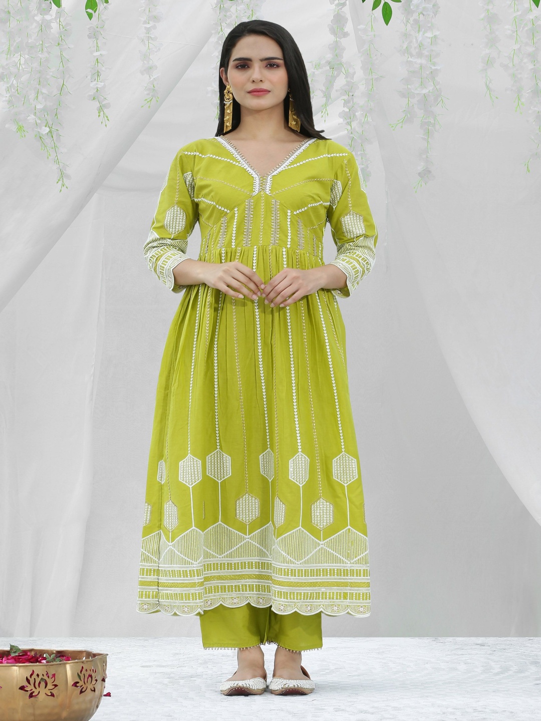 

SEW Women Floral Embroidered Regular Thread Work Pure Cotton Kurta with Trousers, Green