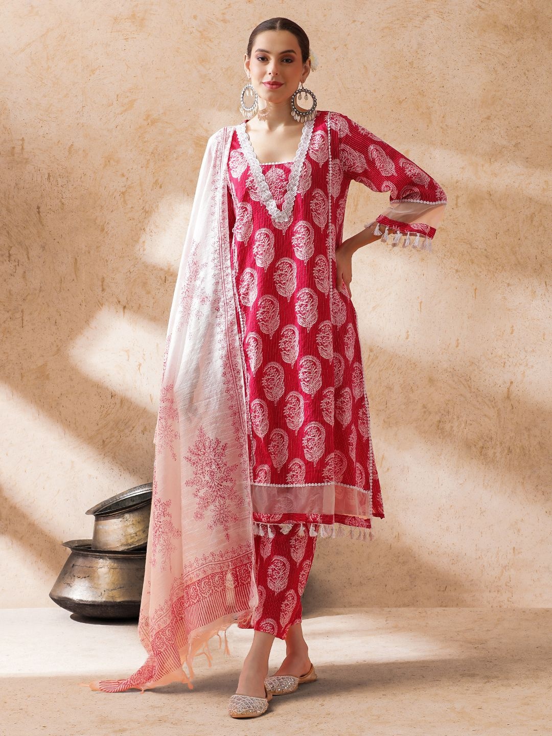

STYLEBAAZI Floral Printed Kantha Work Pure Cotton A-Line Kurta With Palazzo & Dupatta, Pink