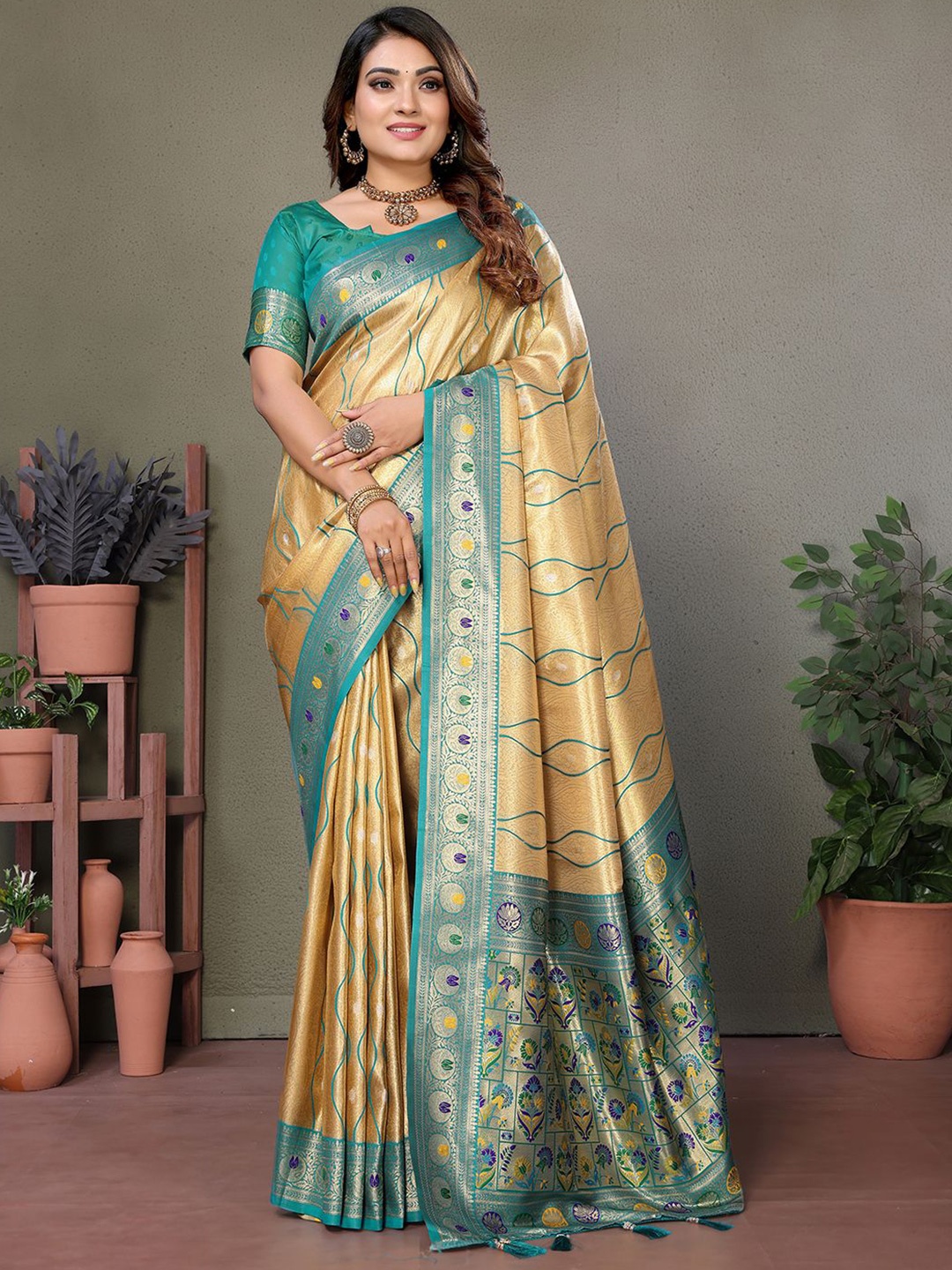 

Mitera Woven Design Zari Silk Blend Banarasi Saree, Beige