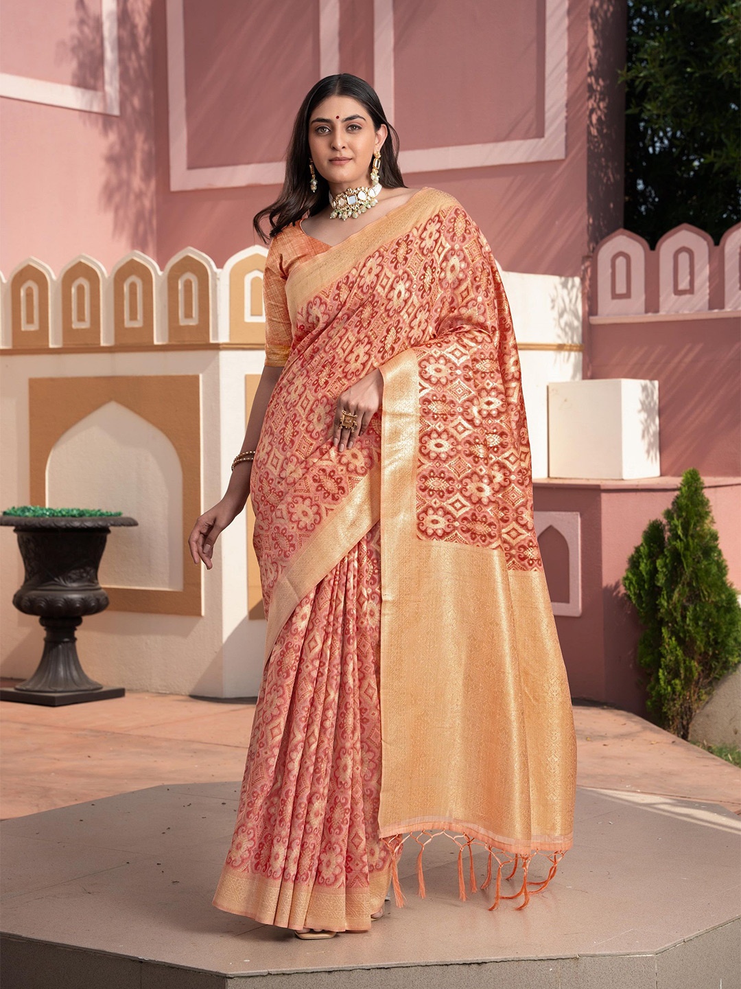 

MAHALASA Woven Design Zari Silk Cotton Ikat Saree, Peach