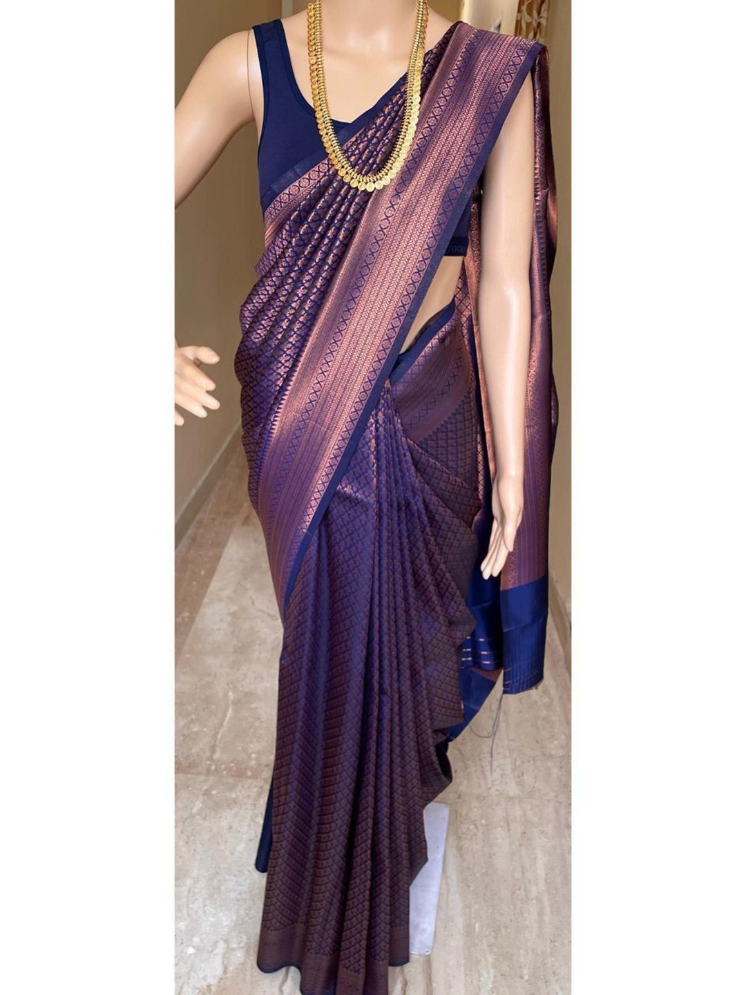 

Fashion Ritmo Woven Design Zari Pure Silk Saree, Blue