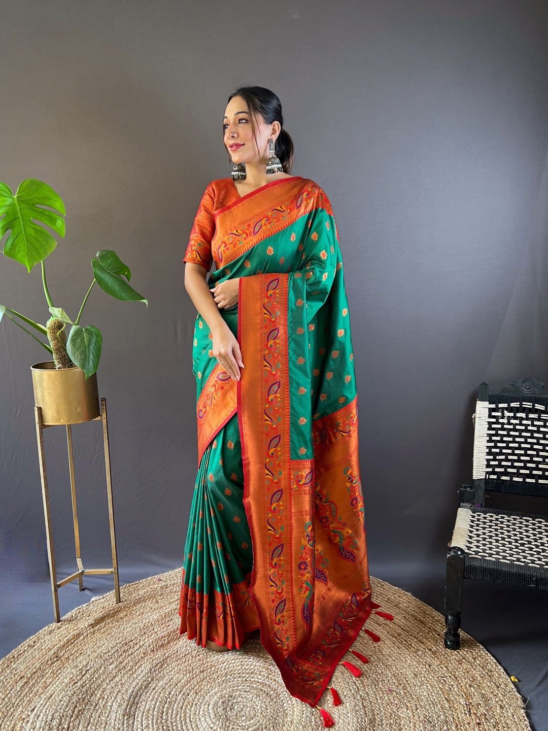 

Suha Art Silk Paithani Saree, Green
