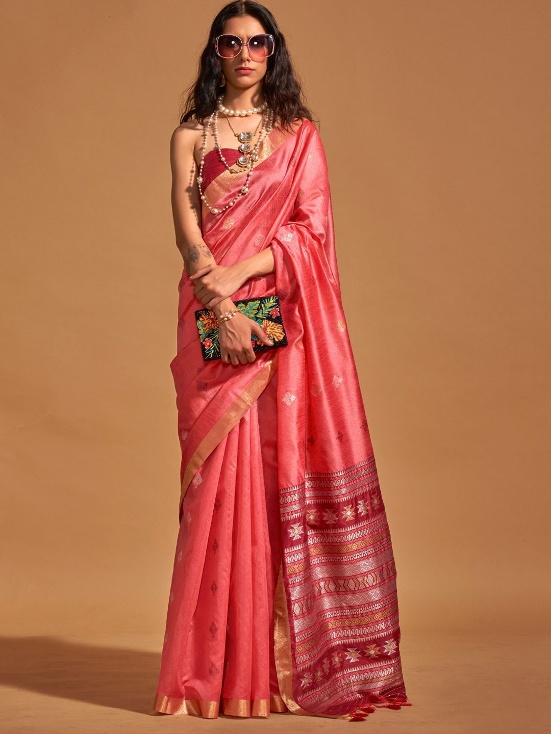 

ODETTE Woven Design Silk Blend Saree, Pink