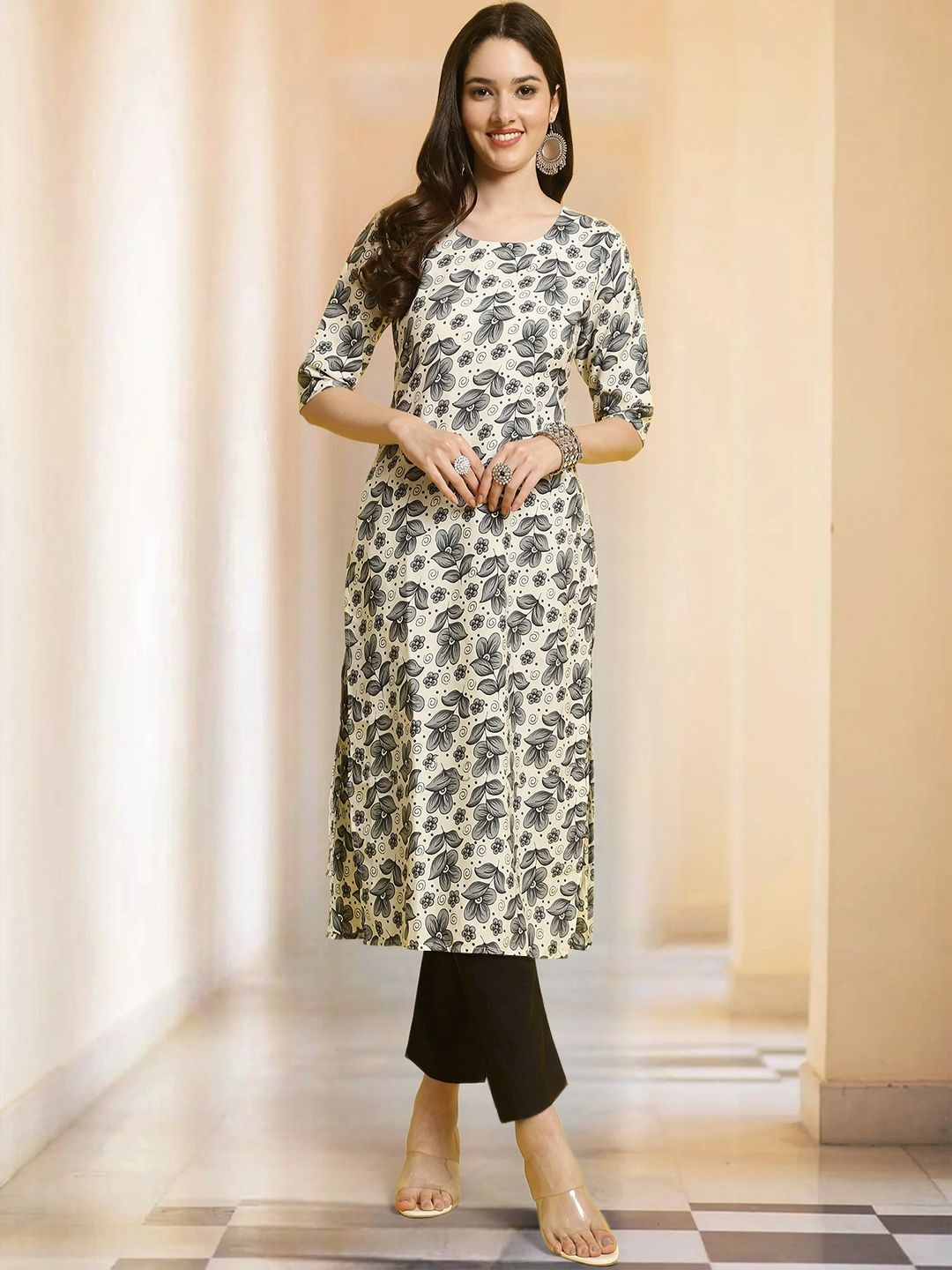 

7Threads Floral Printed Round Neck Kurta With Trouser, Grey