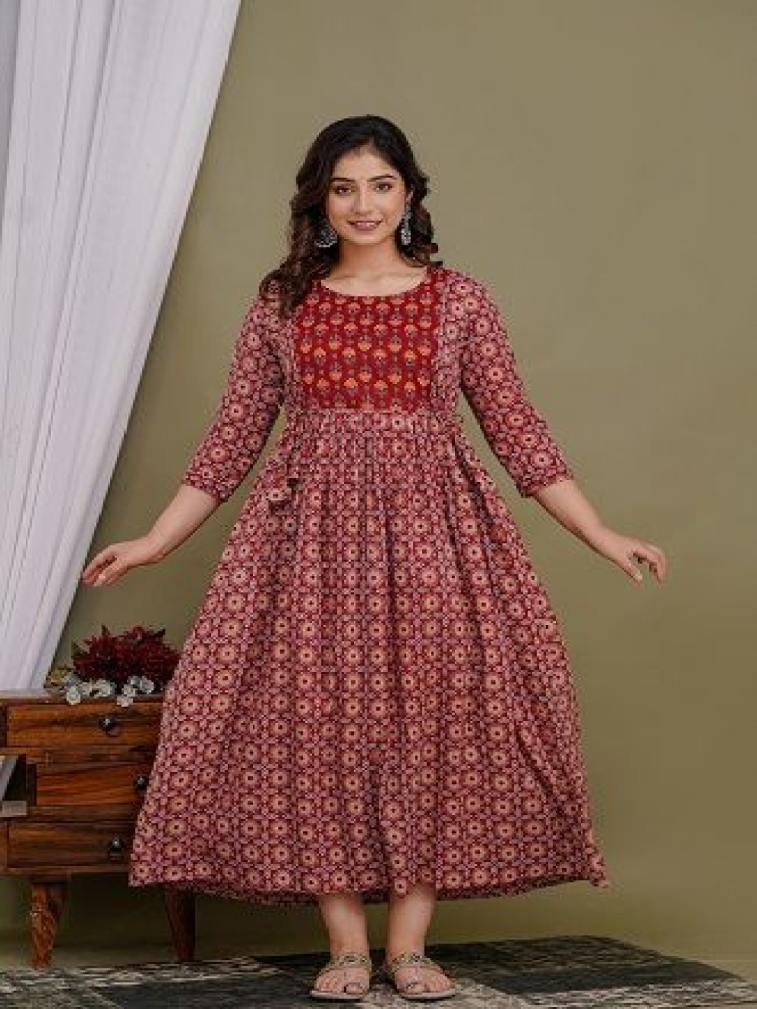 

Nevisha Style Women Floral Printed Thread Work Floral Maternity Anarkali Kurta, Red