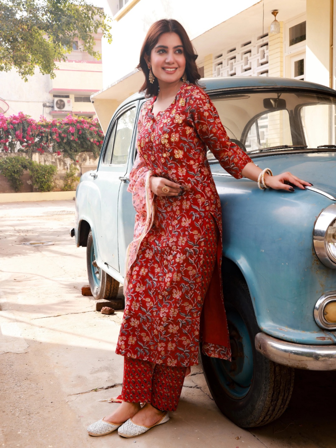 

KALINI Floral Printed Straight Kurta with Trousers & Dupatta, Red