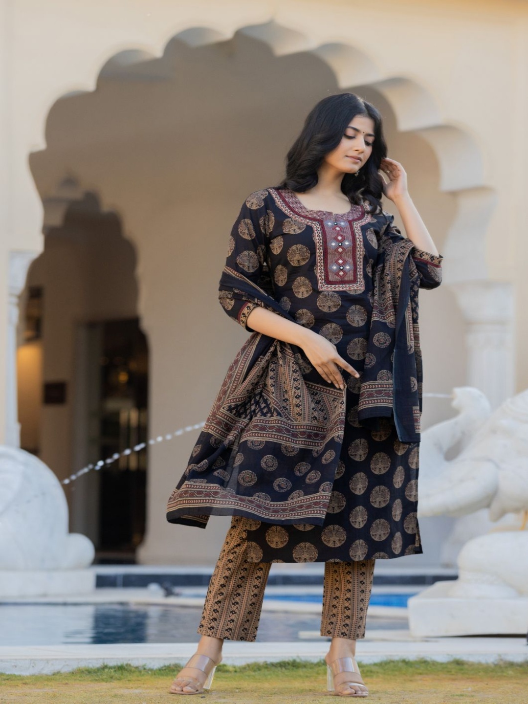 

AARDRAA Floral Printed Mirror Work Pure Cotton Straight Kurta With Trousers & Dupatta, Black