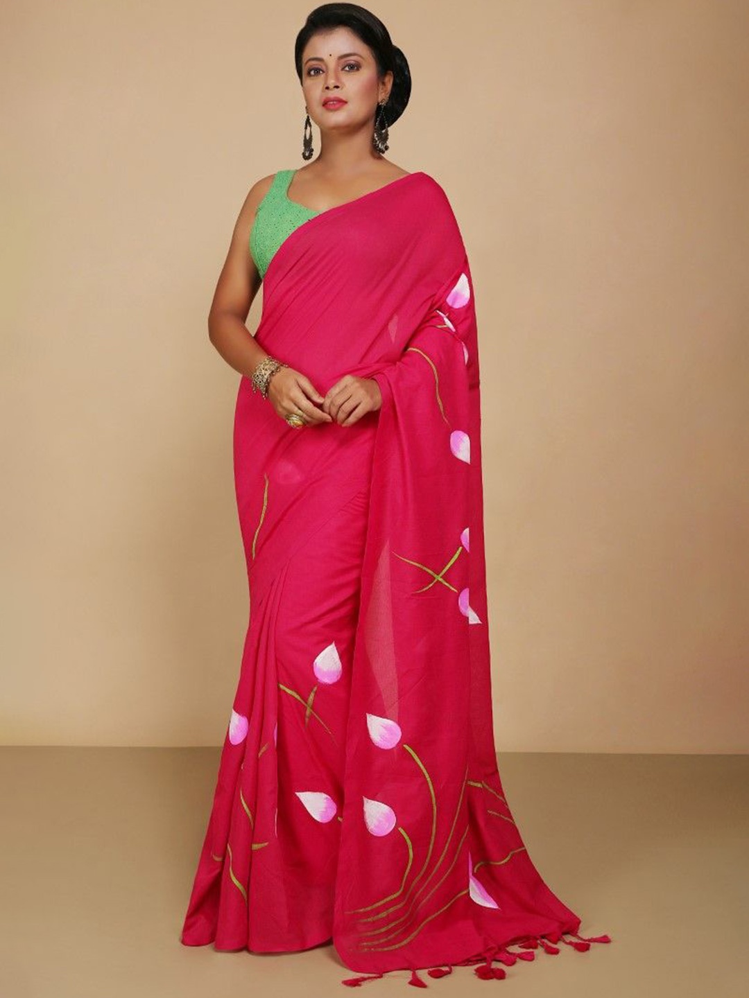 

BENGAL HANDLOOM Floral Pure Cotton Taant Saree, Red