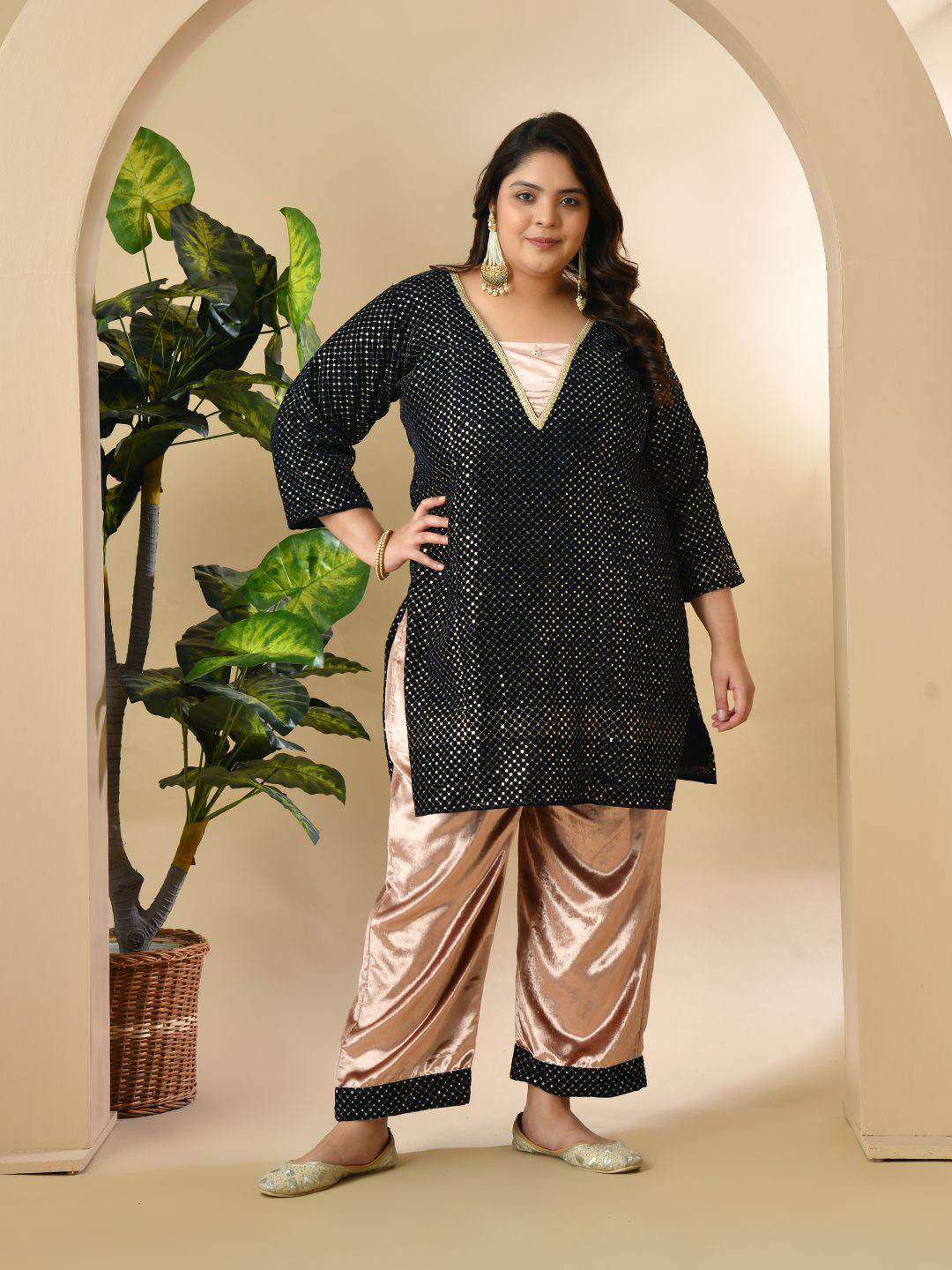 

PrettyPlus by Desinoor.com Plus Size Navy Sequinned Tunic with Trouser, Navy blue