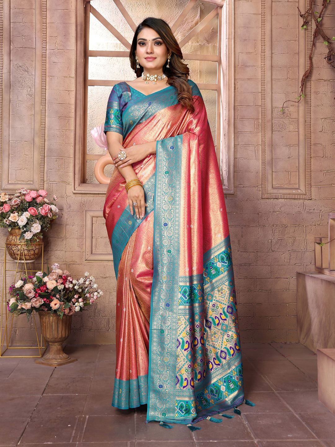 

Panzora Woven Design Zari Silk Blend Banarasi Saree, Peach