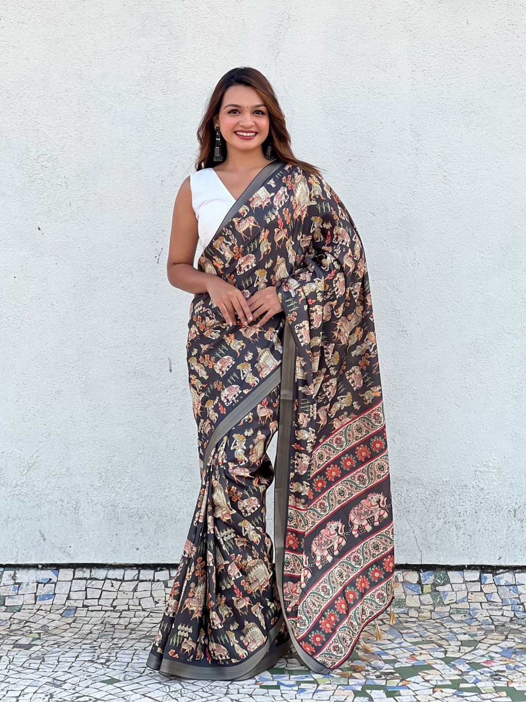 

Suha Art Silk Kanjeevaram Saree, Black