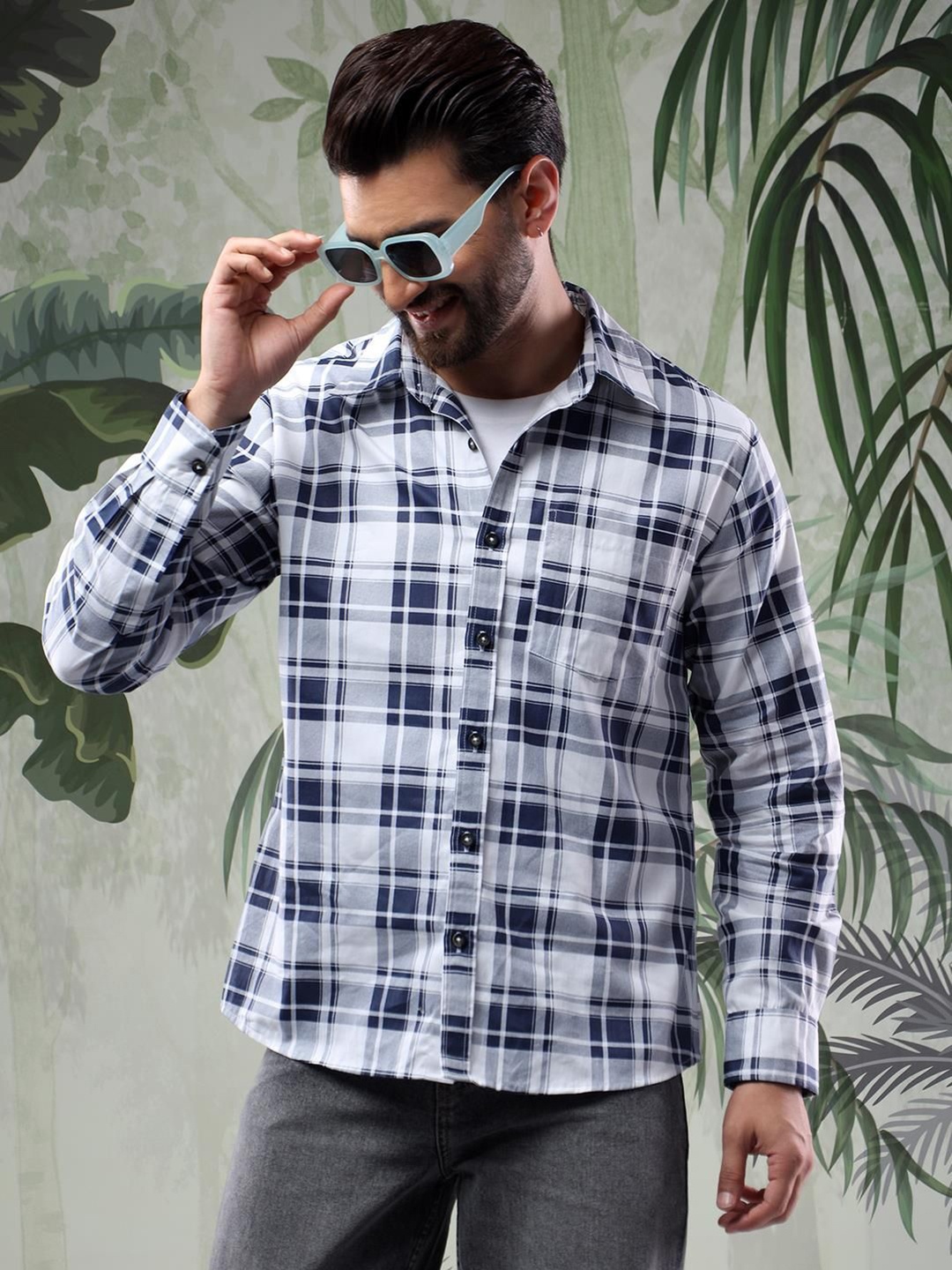 

Kotty Men Spread Collar Tartan Checked Casual Shirt, Navy blue