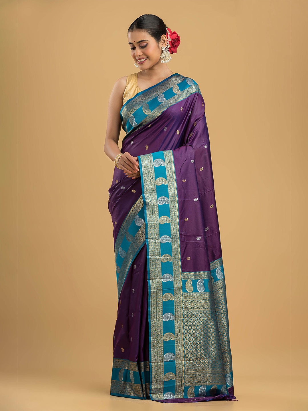 

Dheu Woven Design Zari Silk Blend Kanjeevaram Saree, Purple