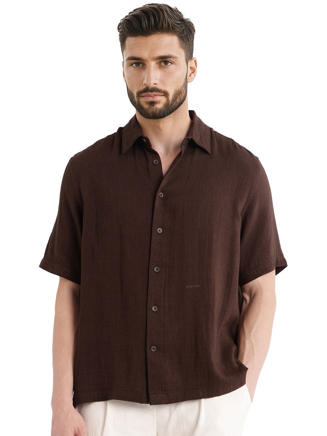 

RARE RABBIT Men Comfort Spread Collar Solid Cotton Casual Shirt, Brown