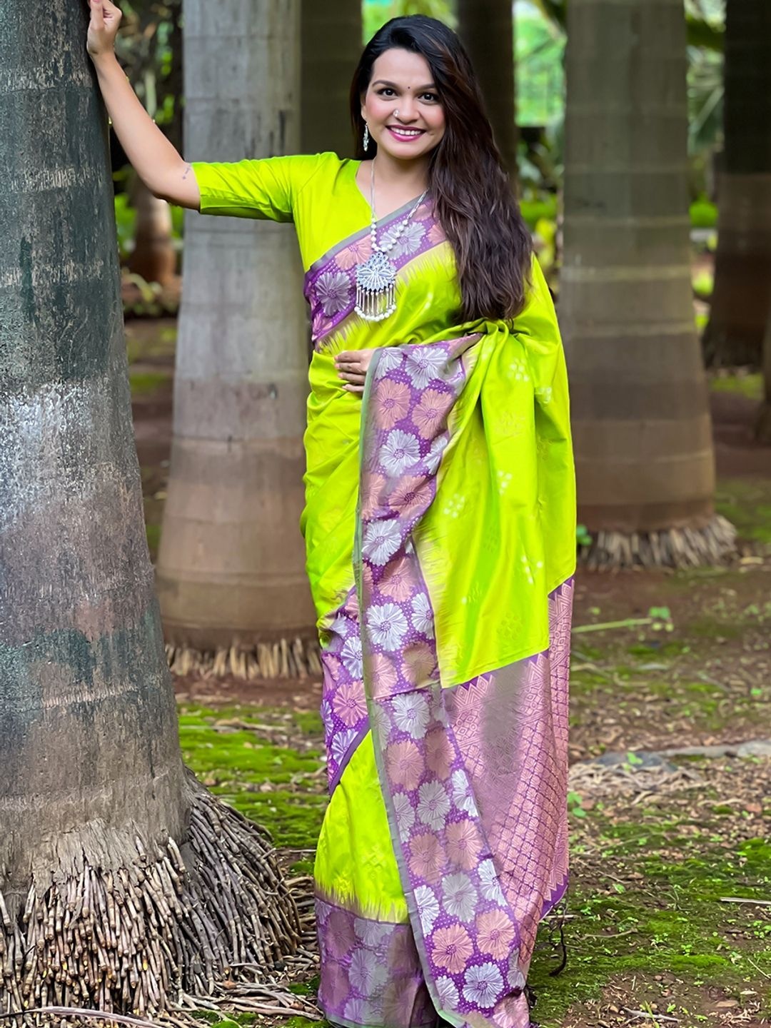 

Suha Art Silk Kanjeevaram Saree, Green